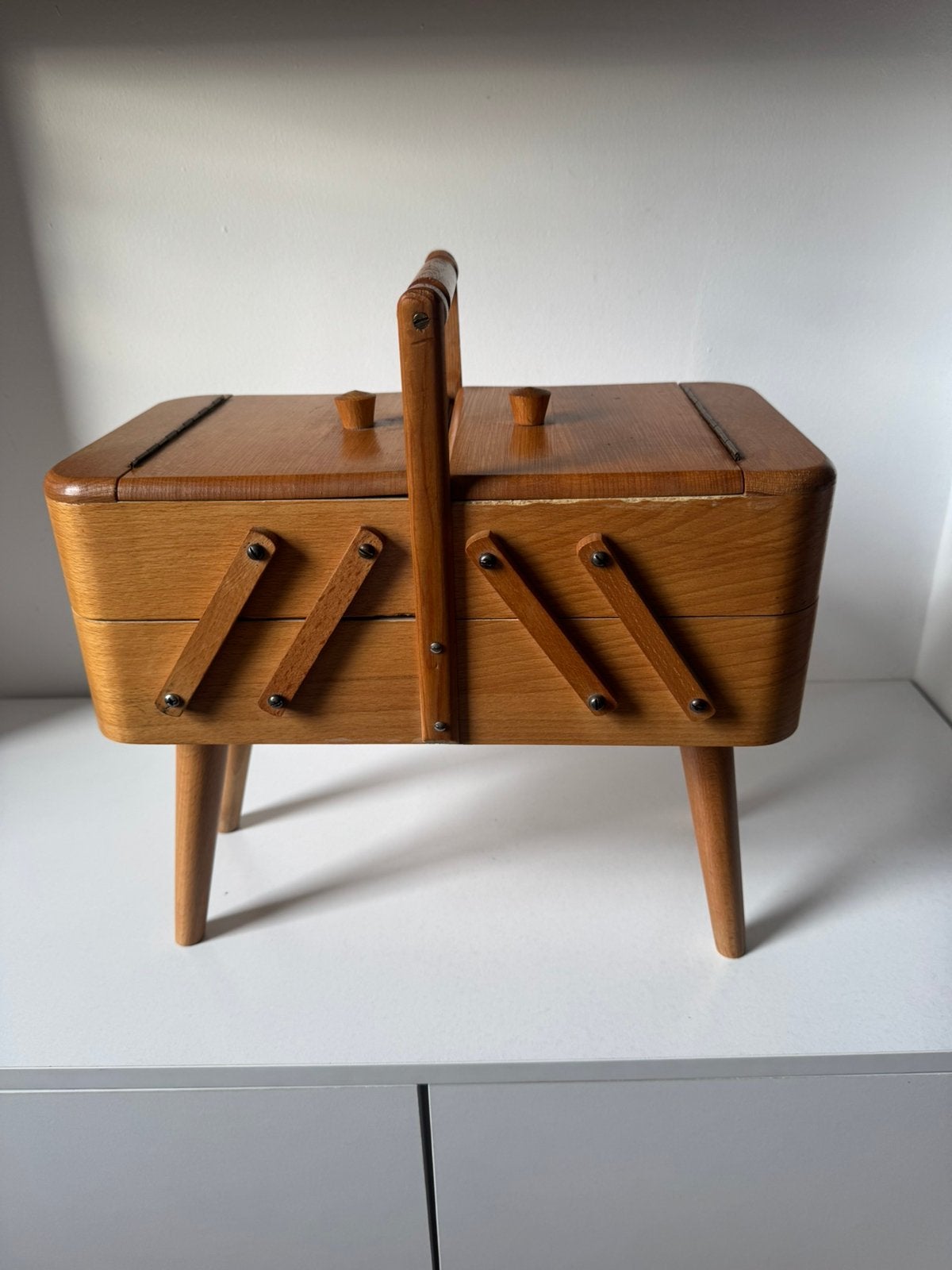 Boîte à couture vintage design scandinave, Enlèvement ou Envoi