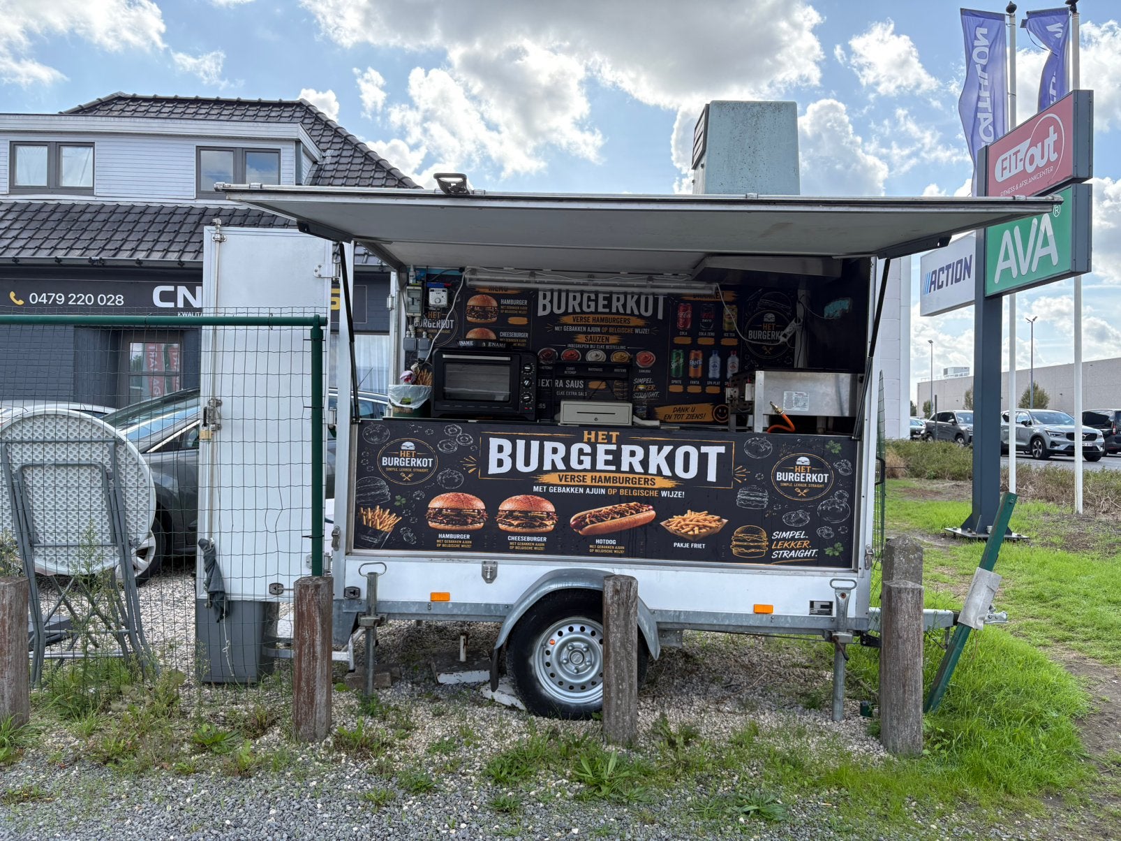 Volledig uitgerust foodtruckkraam te koop, Zakelijke goederen, Ophalen
