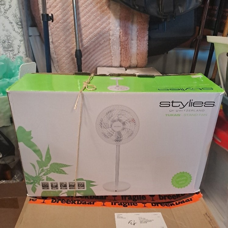 Ventilator met afstandsbediening, Ophalen, Zo goed als nieuw