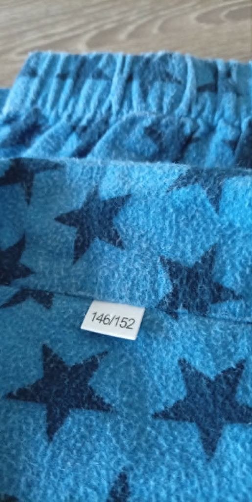 kinder pyjama, Ophalen, Zo goed als nieuw, Maat 146