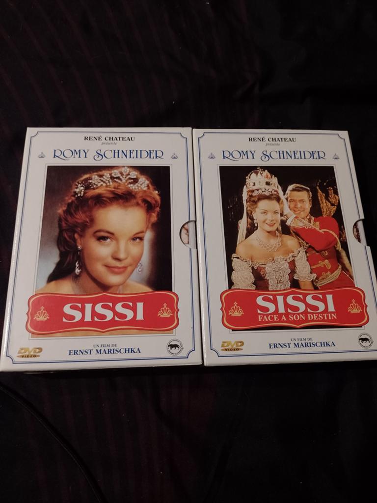 A vendre en coffrets DVD l'intégrale de Sissi Romy Schneider, CD & DVD, DVD | Drame, Enlèvement ou Envoi, Drame, Coffret, Comme neuf