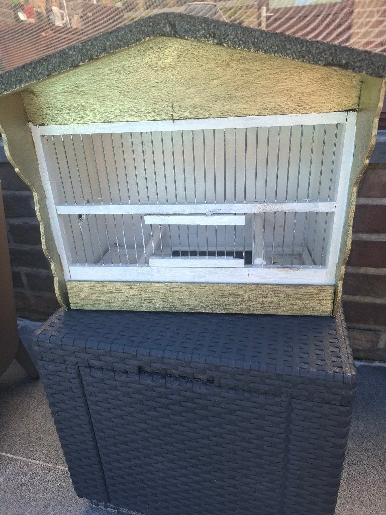 mooi vogelkot(huisje), Dieren en Toebehoren, Vogels | Hokken en Kooien, Ophalen, Gebruikt, Hout, Vogelkooi