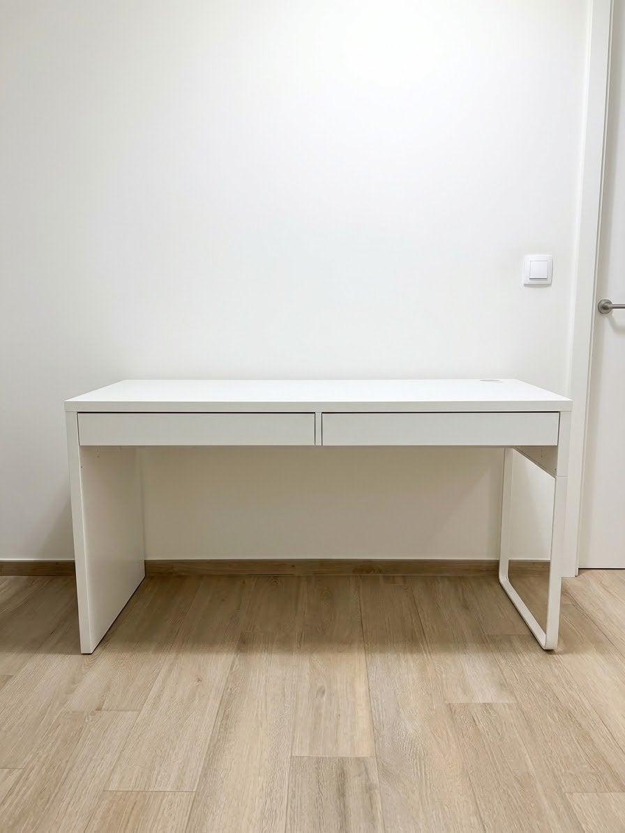 Bureau MICKE IKEA 142x50, Huis en Inrichting, Ophalen, Demontabel, Gebruikt, 142 cm