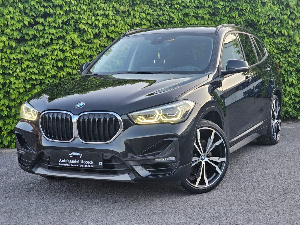 Bmw x1 1.5ia Xdrive 25e BTW | HEAD UP | LANE ASSIST, Stof, Zwart, Bedrijf, 5 zetels