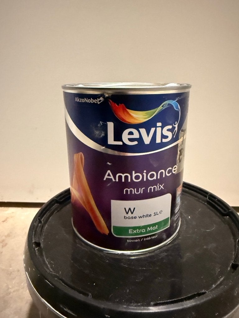 Levis Verf - Verkeers Wit Extra Mat (RAL 9016), Doe-het-zelf en Bouw, Verf, Beits en Lak, Ophalen, Gebruikt, Wit, Verf