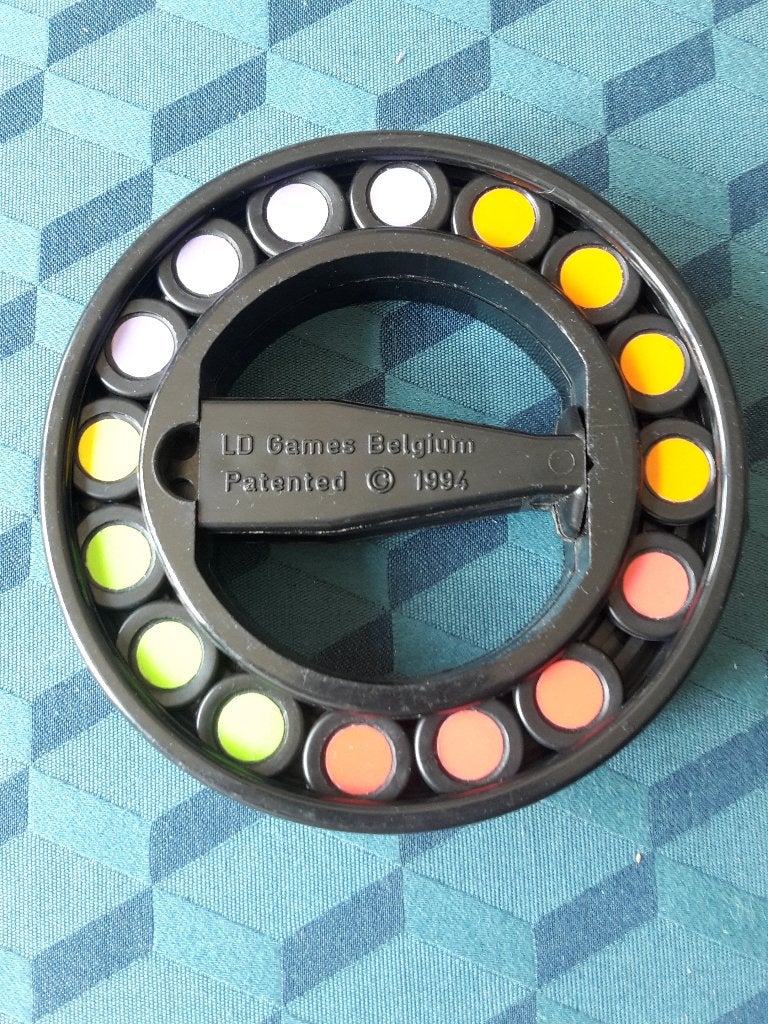 Saturn denkpuzzel, 2x4 kleuren, uit 1994, LD Games, vintage, Verzamelen, Ophalen of Verzenden, Zo goed als nieuw
