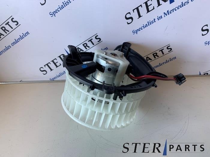 Kachel Ventilatiemotor van een Mercedes S-Klasse, 12 maanden garantie, -, Nieuw, Ophalen of Verzenden
