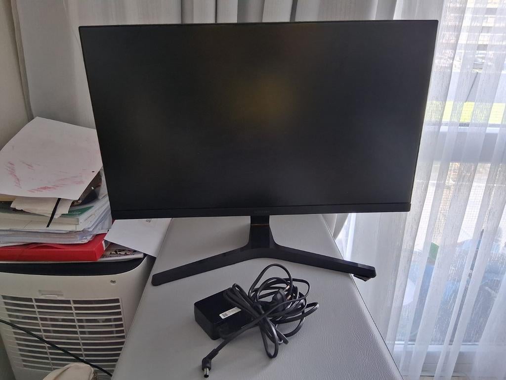 Moniteur samsung écran endommagé