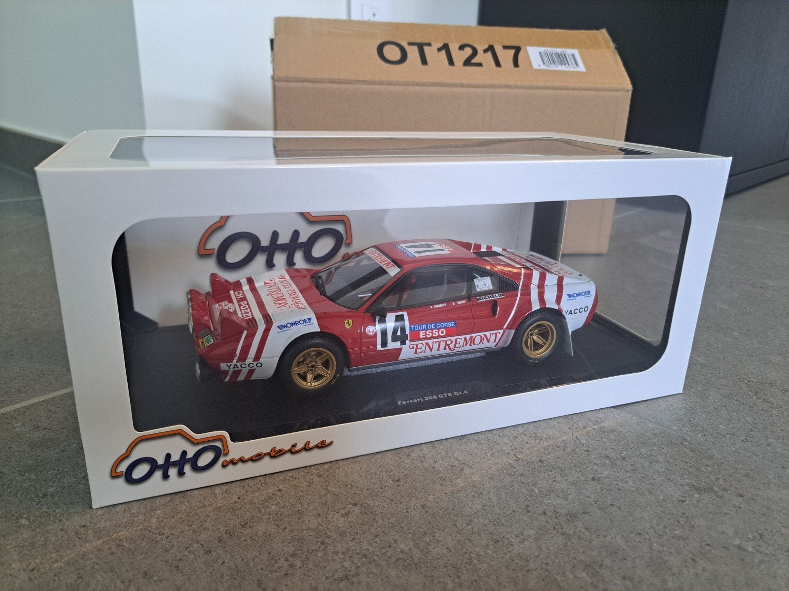 Ferrari 308 GTB GR.4 Rallye OTTO OT1217 1/18 NEUVE, Enlèvement ou Envoi, Neuf, Voiture, OttOMobile