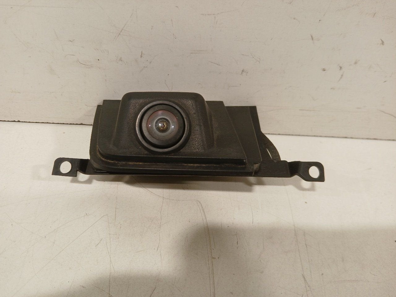 Camera achter Land Rover Discovery, Onderdelen@venauto.nl, Van der Ven Autorecycling B.V., Land Rover, Ettenseweg 76, 4706 PB Roosendaal, The Netherlands