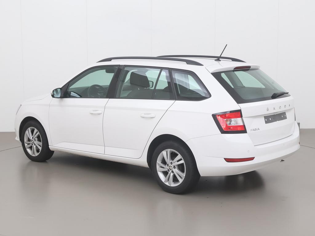 Skoda Fabia combi TSI ambition 95, Wit, Bedrijf, 5 deurs, 122 g/km