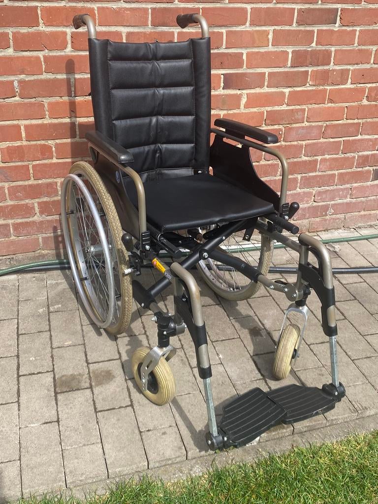 Rolstoelen en rollators, Diversen, Rolstoelen, Ophalen, Zo goed als nieuw
