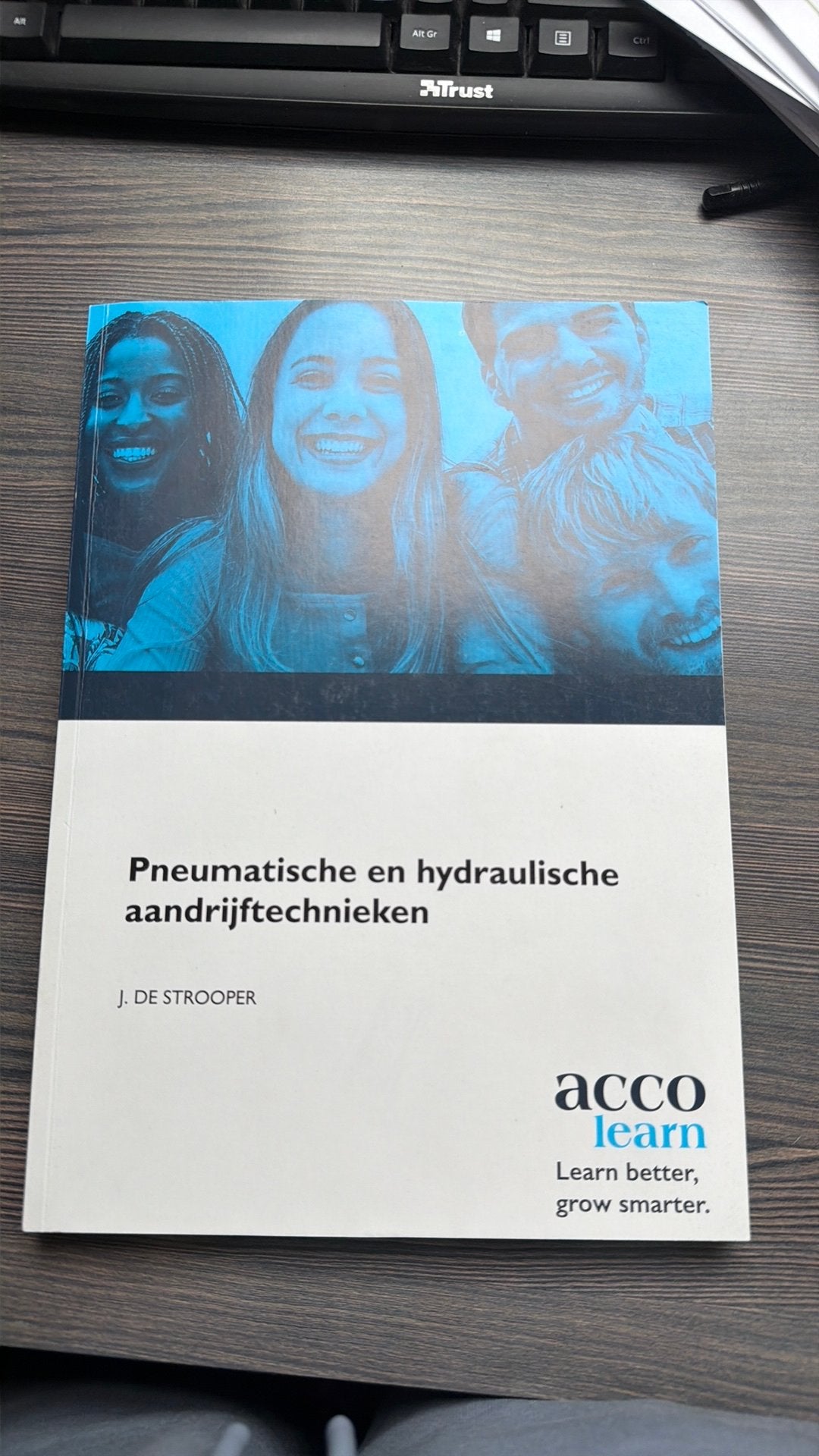 Pneumatische en hydraulische aandrijftechnieken, Ophalen, Jan De Strooper