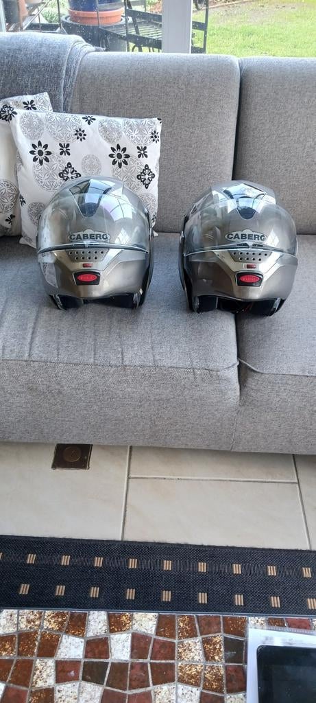 Casques System en très bon état, Enlèvement