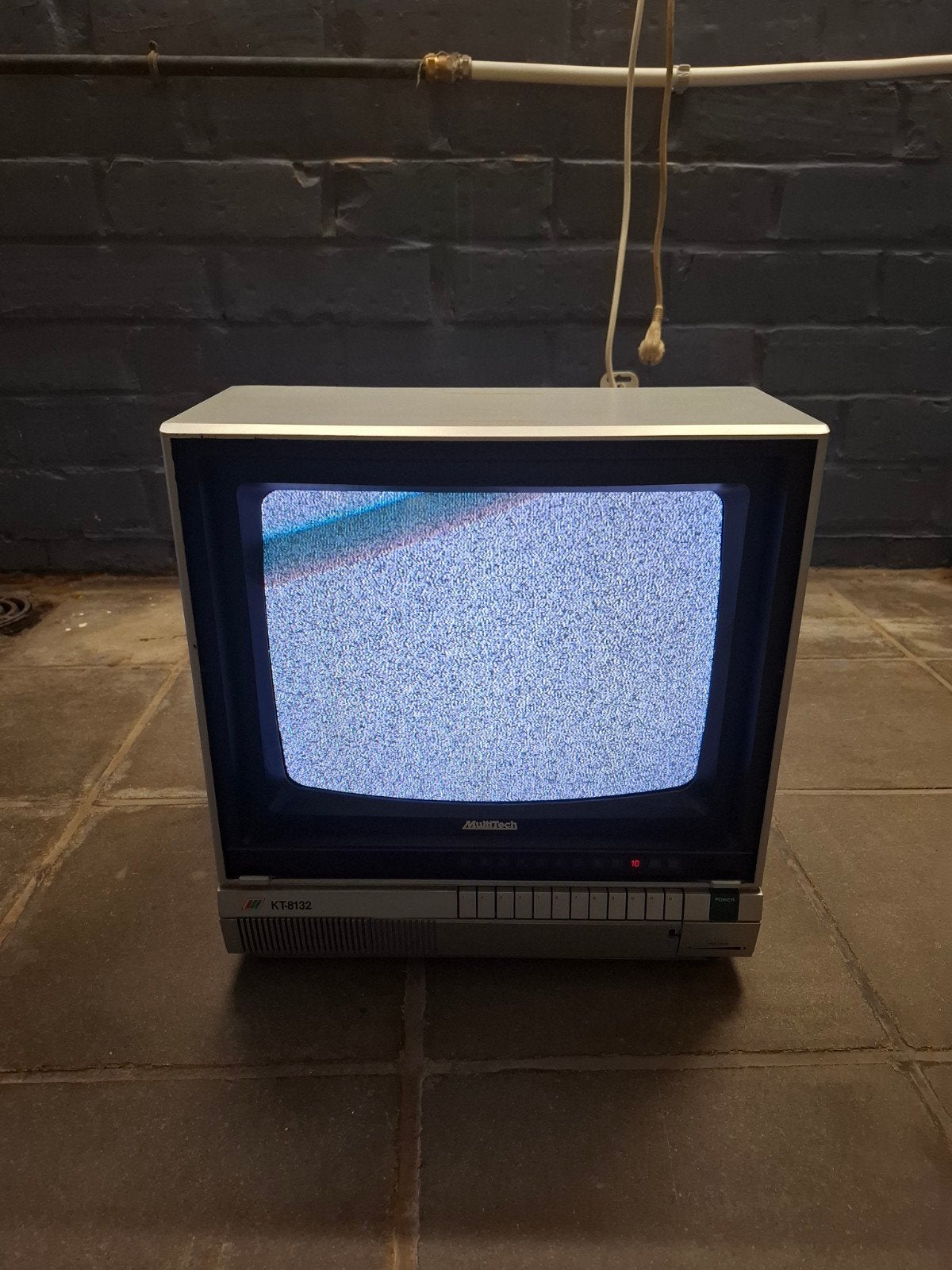 MultiTech 14 inch Retro TV / CRT Beeldbuis (AV / Tulp) – Gam, Enlèvement