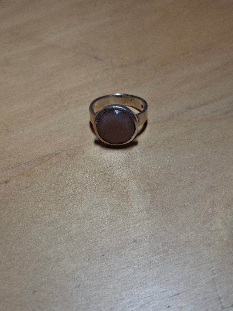 Bague en argent avec pierre précieuse rose ronde, Bijoux, Sacs & Beauté, Enlèvement ou Envoi, Rose, 18 à 19, Comme neuf