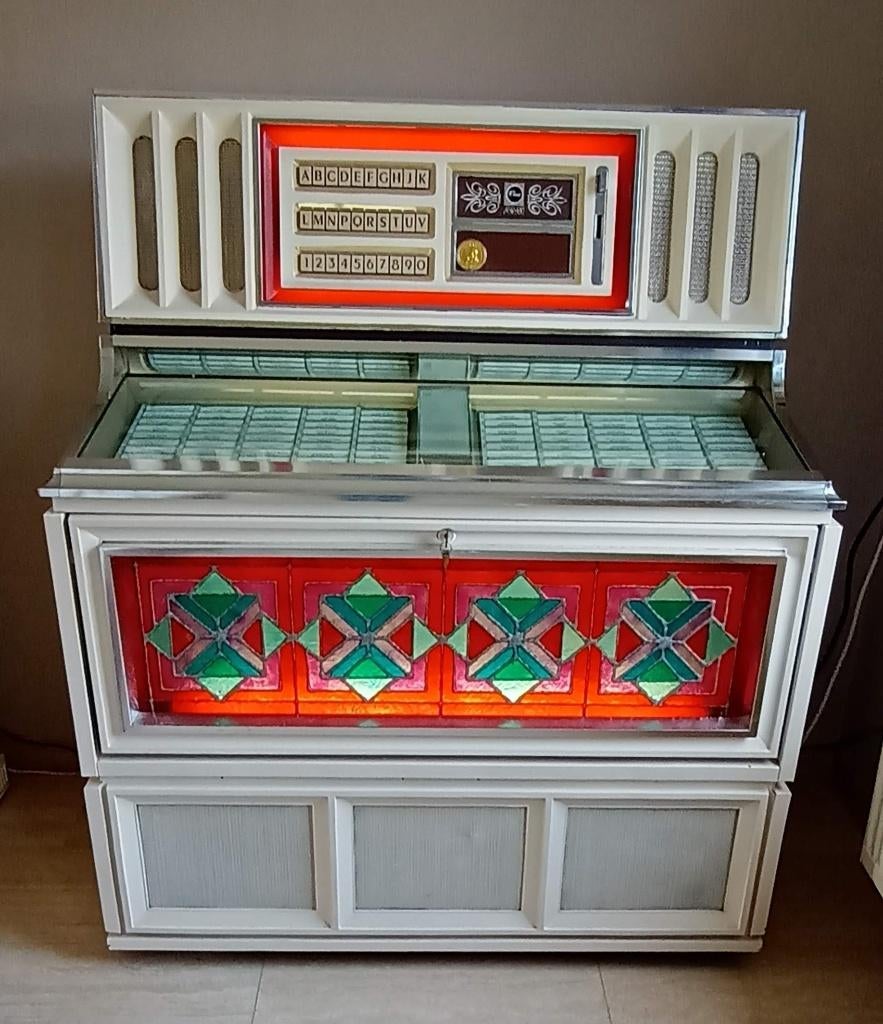 Juke Box, Verzamelen, Automaten | Jukeboxen, Met singles, Gebruikt, Ophalen of Verzenden, 1960 tot 1970