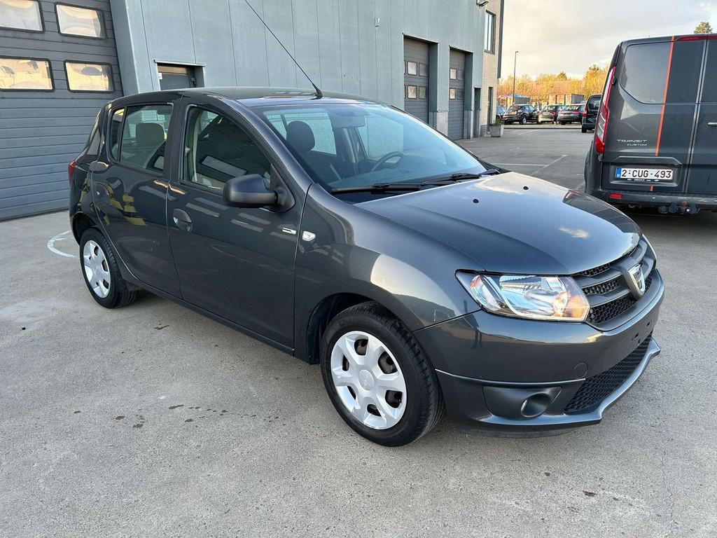Dacia Sandero 1.2 benzine 54 kw zeer nette staat zie foto's, Auto's, Dacia, Stof, Gebruikt, 4 cilinders, Blauw