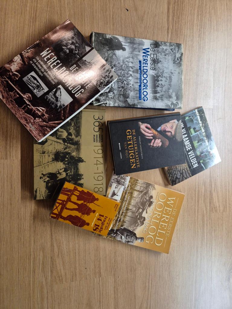 Lot Ww1 , wo1 , eerste wereldoorlog boeken, Ophalen