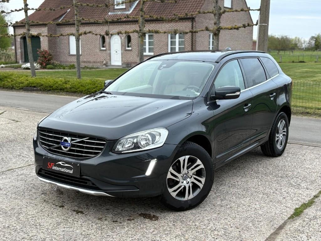 Volvo XC60 2.0D4 Euro6 Automaat Navi Leder Cruise 180PK, Auto's, Euro 6, Leder, Bedrijf, SUV of Terreinwagen