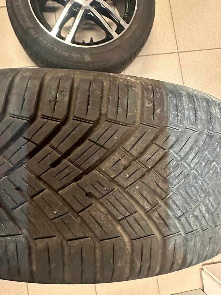 Jantes et pneus golf vw, Autos : Pièces & Accessoires, Enlèvement, Neuf, Pneus été, Pneus et Jantes