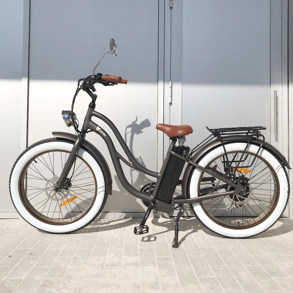 Vélo électrique Miss Fitch – Fatbike vintage, Vélos & Vélomoteurs, Enlèvement, Comme neuf, 50 km par batterie ou plus, Autres marques
