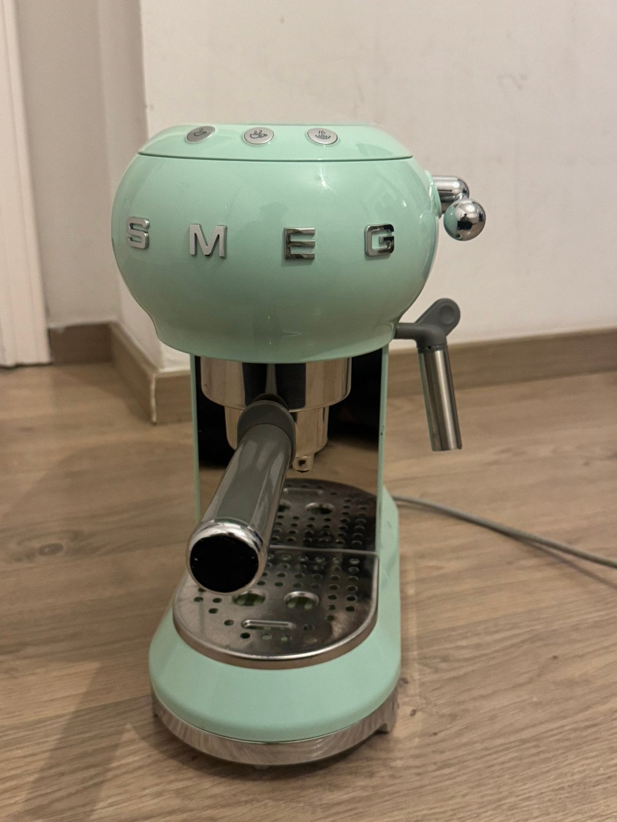 SMEG manuele espressomachine pastel groen/turquoise, Ophalen, Zo goed als nieuw, Koffiemachine