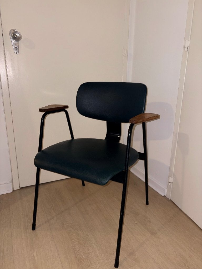 FAUTEUIL PAR WILLY VAN DER MEEREN, Enlèvement