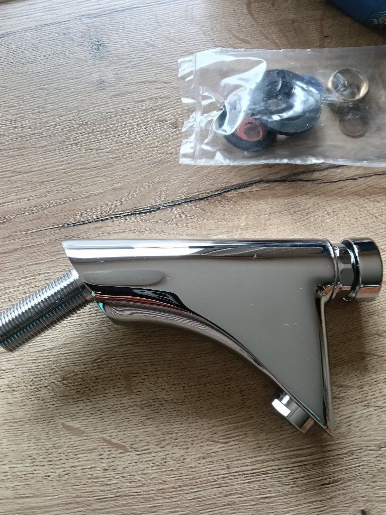 grohe zelfsluitende wastafelkraan (focus op waterbesparing), Doe-het-zelf en Bouw, Ophalen, Nieuw, Kraan