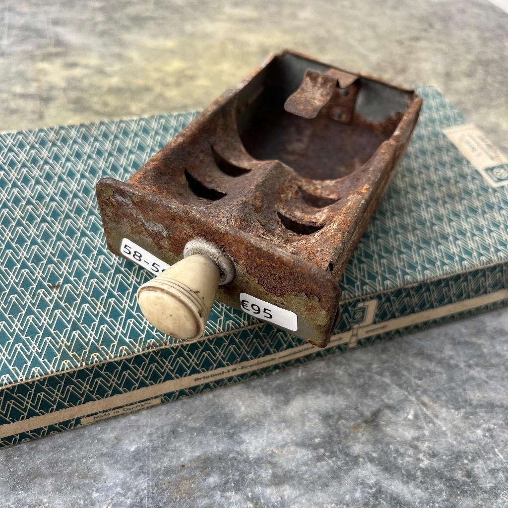 Asbak voor sigaren, accessoire voor de VW Kever (1958-1959), Ophalen of Verzenden, Gebruikt