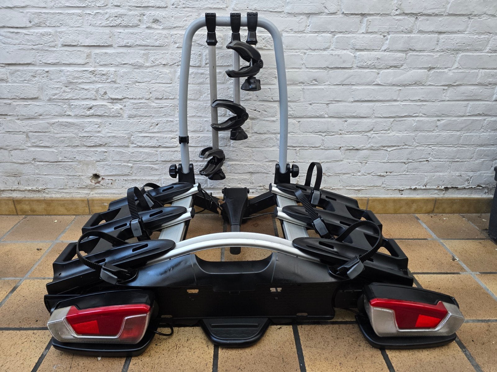 Thule Coach 276 voor 3 fietsen, Ophalen