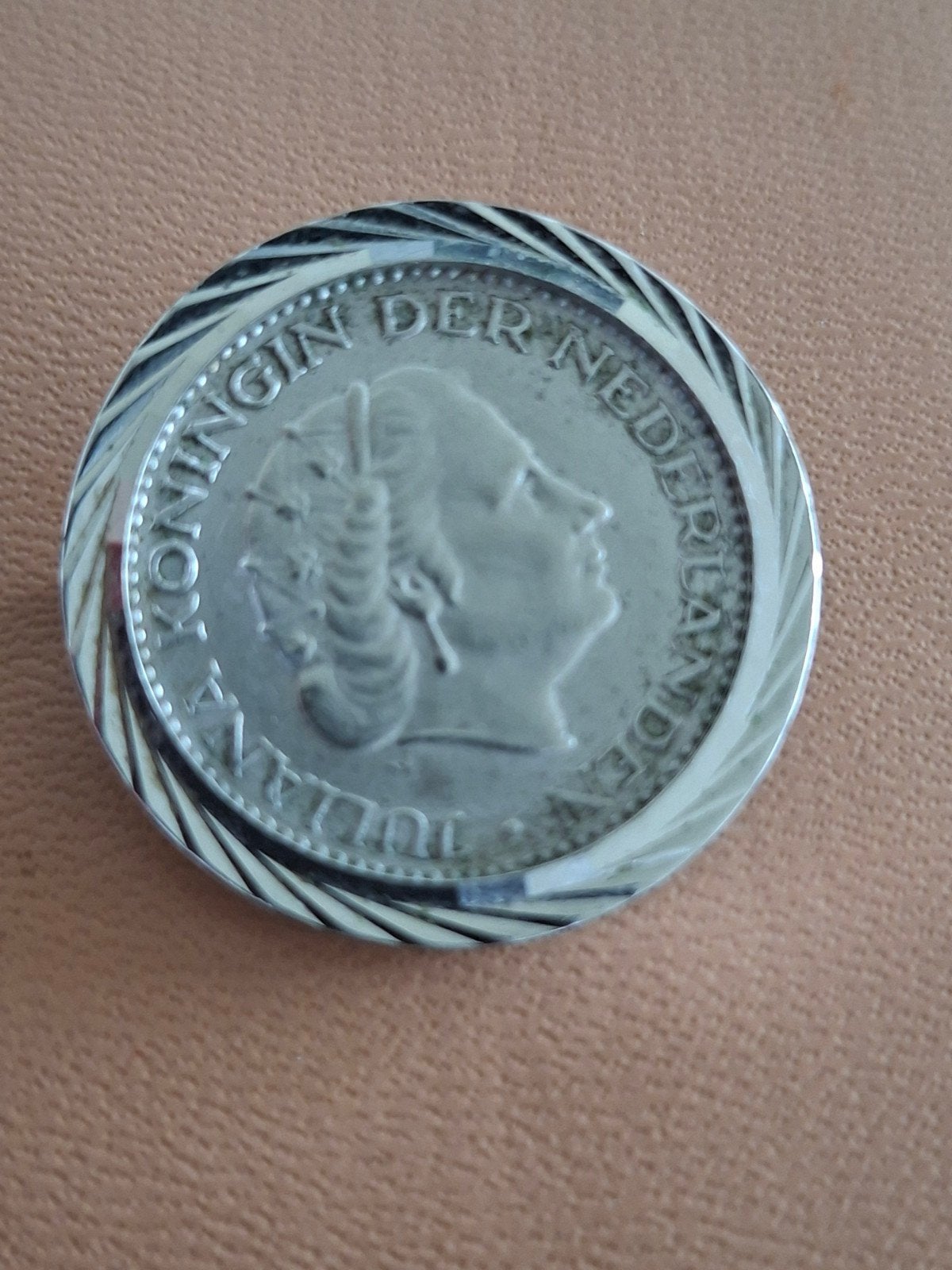 Broche met zilveren gulden, Ophalen, Zilver, Zilver