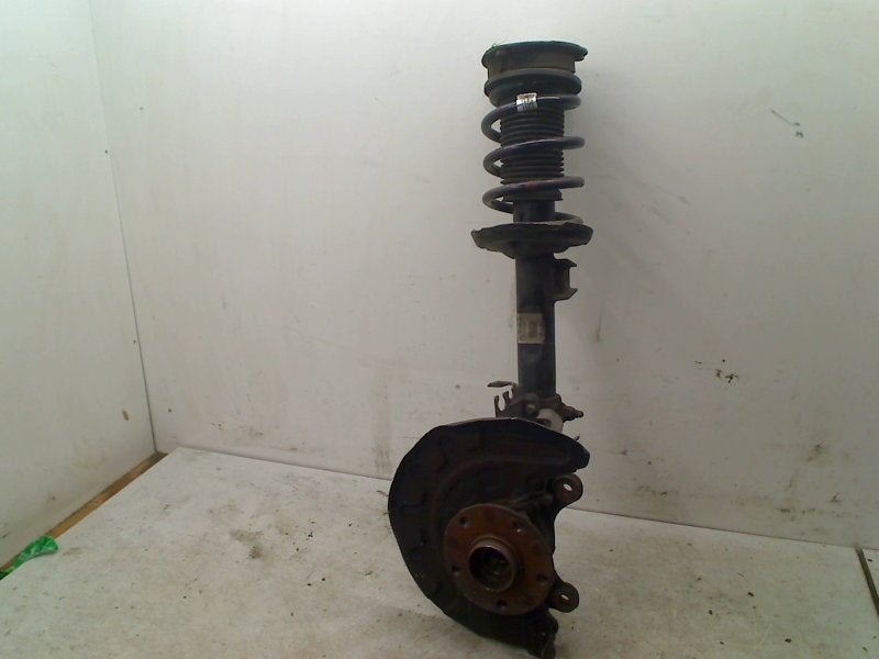 JAMBE DE FORCE AVANT DROIT Audi A3 Sportback (8VA / 8VF), Auto-Union-Straße  1,
85057  Ingolstadt, DE, Info@audi.de, Audi, Utilisé