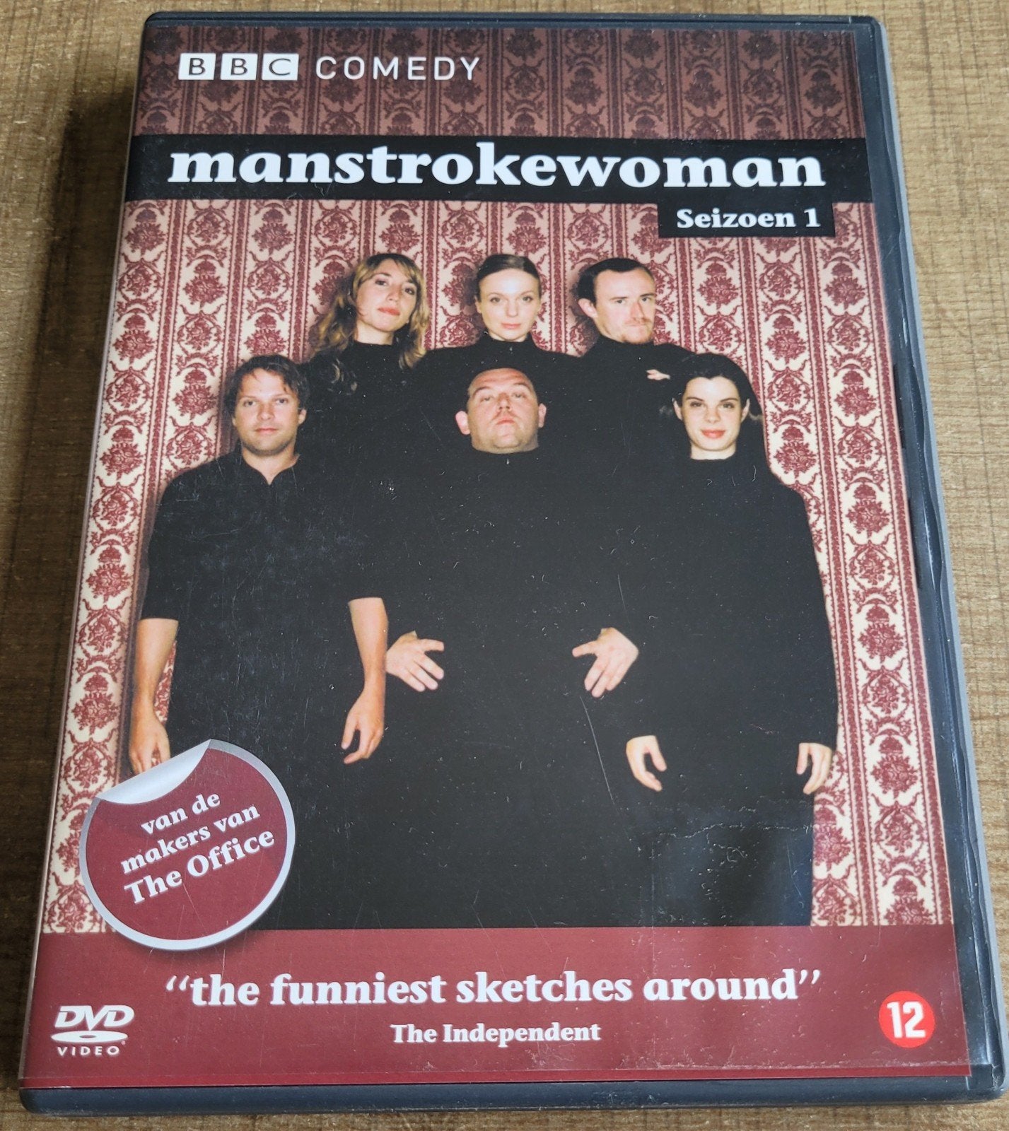 Manstrokewoman seizoen 1, Enlèvement ou Envoi, Anglais, Comédie, Saison 1