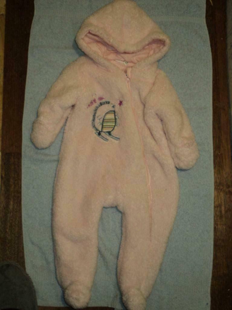 une combinaison rose en peluche taille  3 mois, Enlèvement ou Envoi
