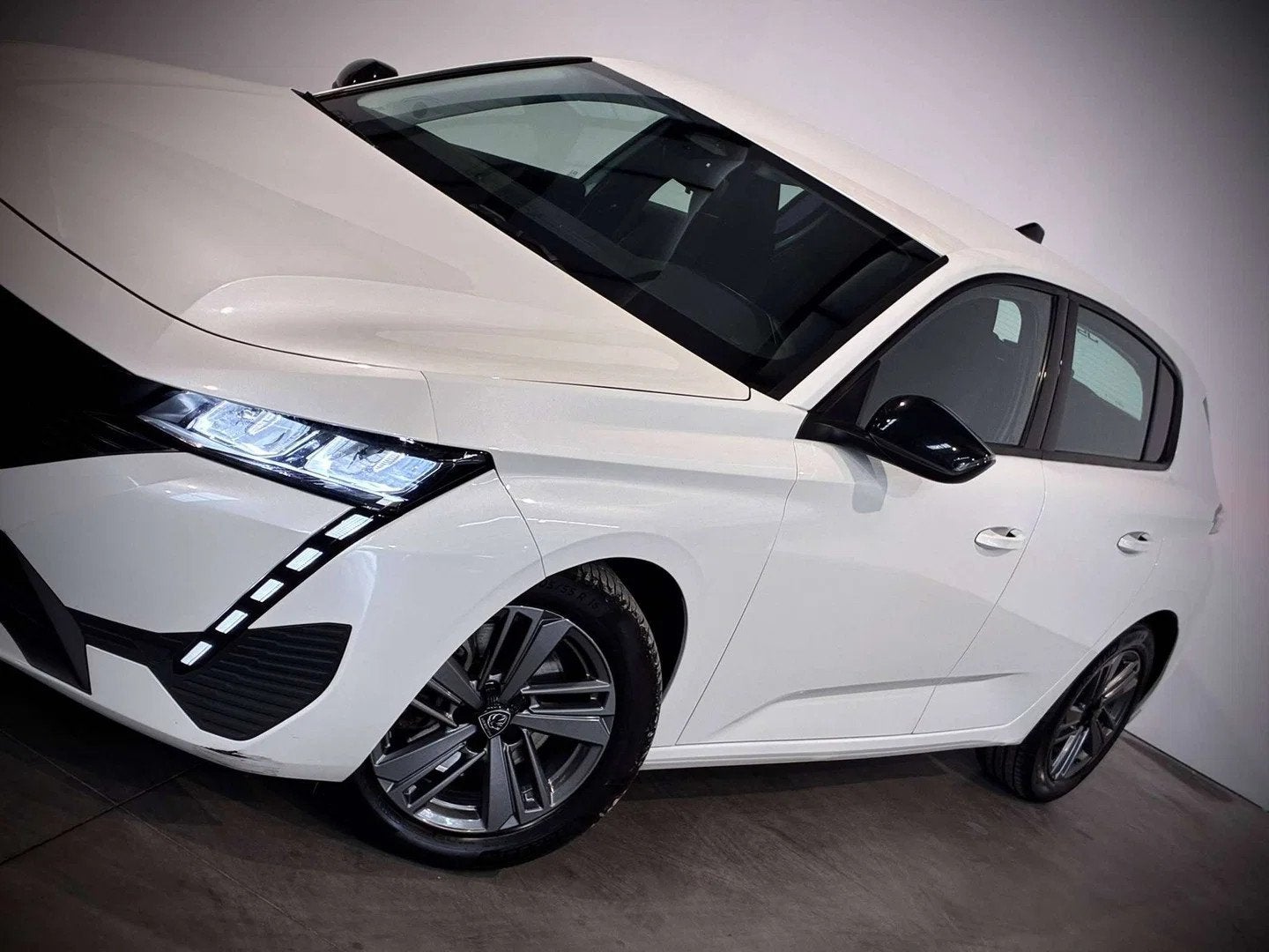 Peugeot 308 1.5 BlueHDi 1ERPRO-COCKPIT-CARPLAY-GPS-JANTES16-, Achat, Euro 6, Entreprise, Boîte manuelle