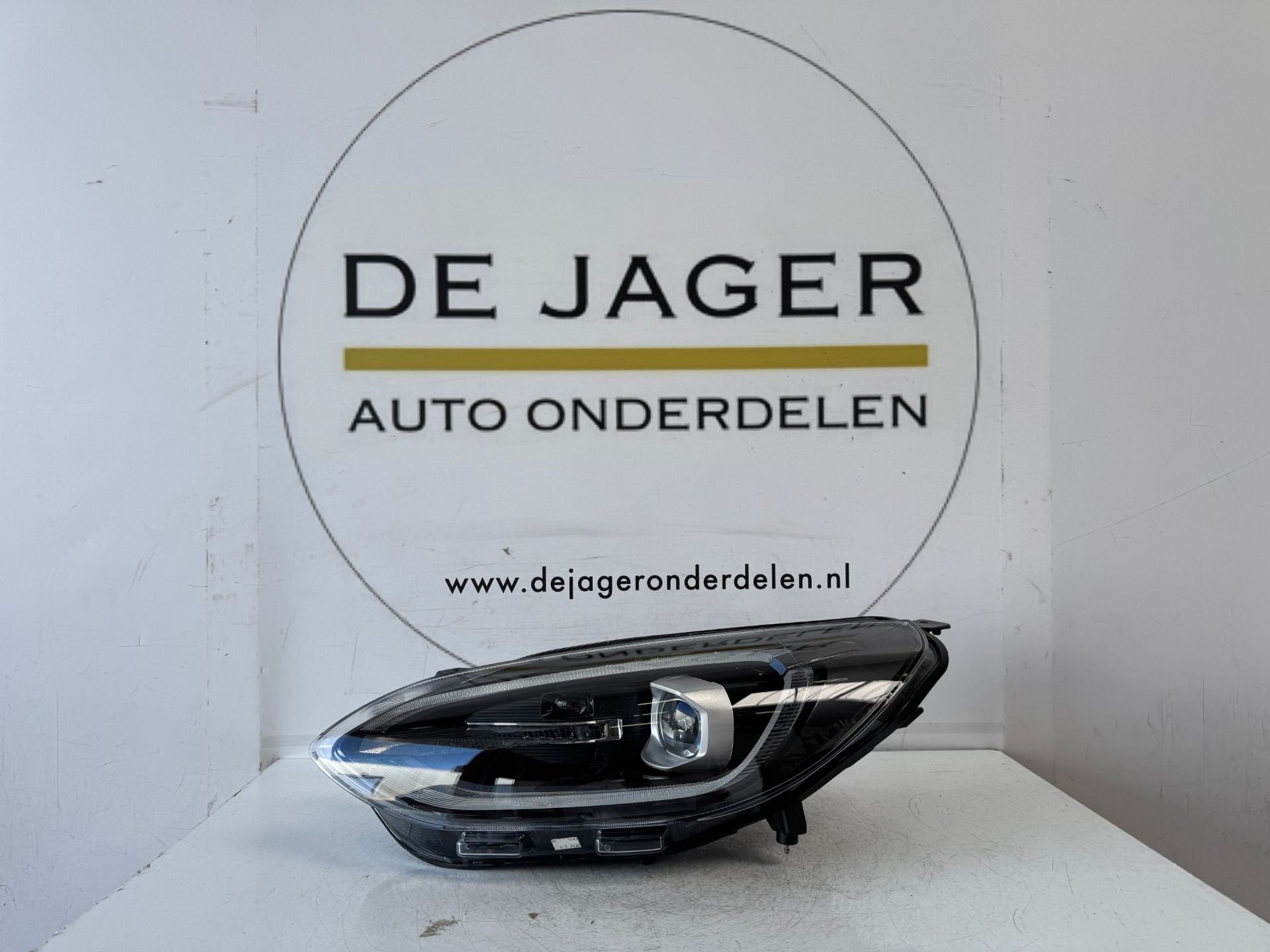 FORD FIESTA MK8 FACELIFT LED KOPLAMP LINKS N1BB-13E017-AF, Auto-onderdelen, Gebruikt, Info@ford.com, Ford, Ford Motor Company
