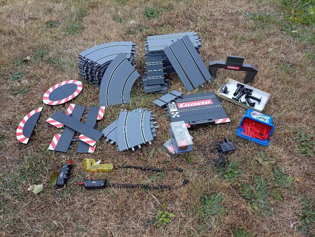 Circuit Carrera Evolution 1/32 et 1/24, Électrique, Carrera, Enlèvement, À monter soi-même