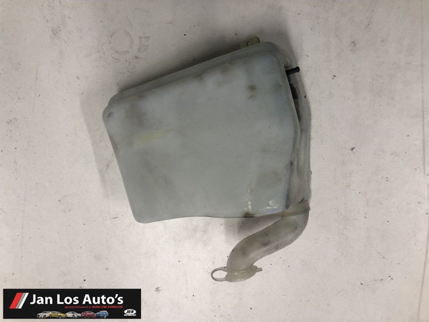 Audi coupe B3 B4 Ruitensproeiertank achter, -, Audi, Utilisé, -