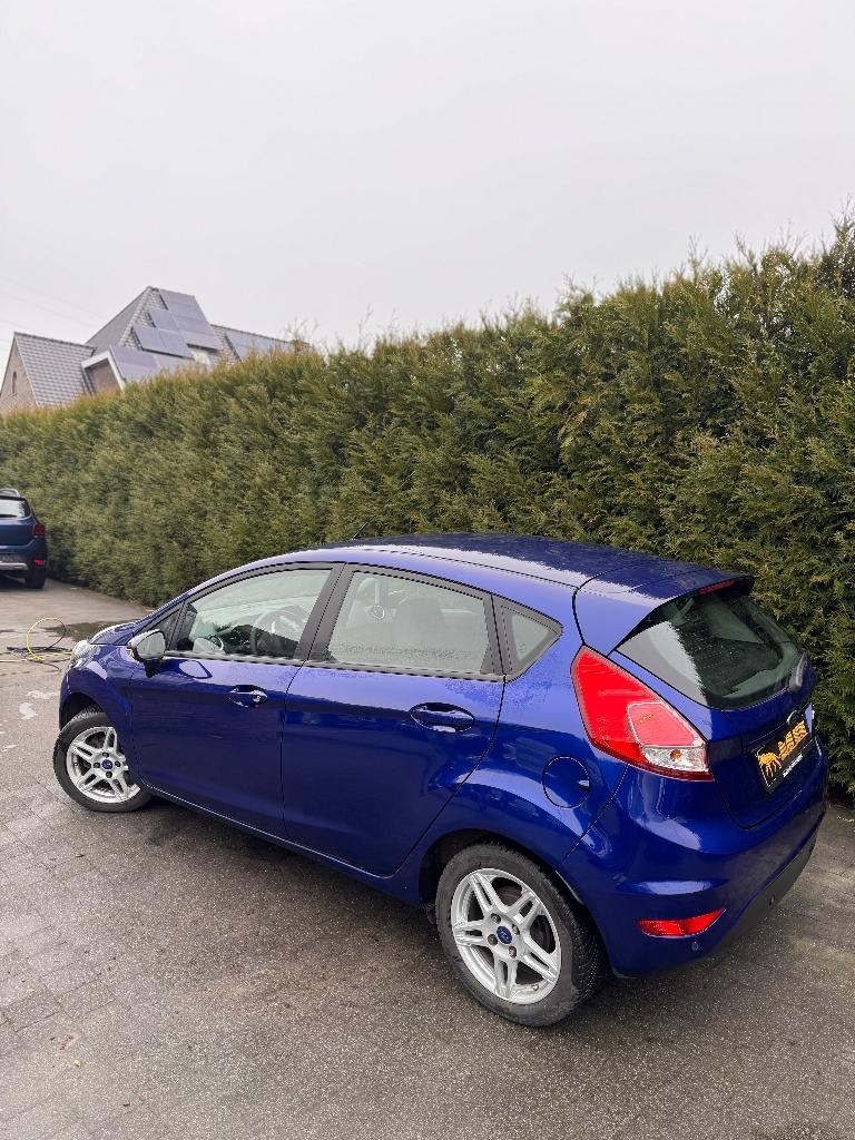 Ford Fiesta 1.0 2015, Autos, Ford, Euro 5, Achat, https://public.car-pass.be/vhr/6338f2a5-d27f-4795-ab5d-1110726b3a35, Entreprise