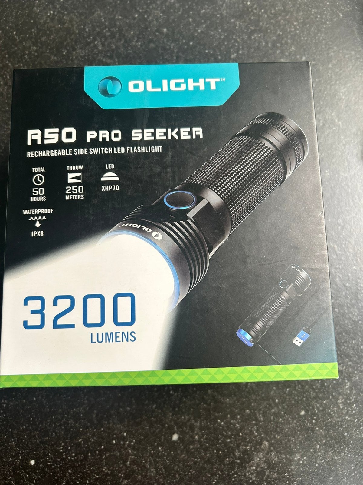 Lampe de poche LED rechargeable Pro Strong, Caravanes & Camping, Envoi, Neuf, Batterie