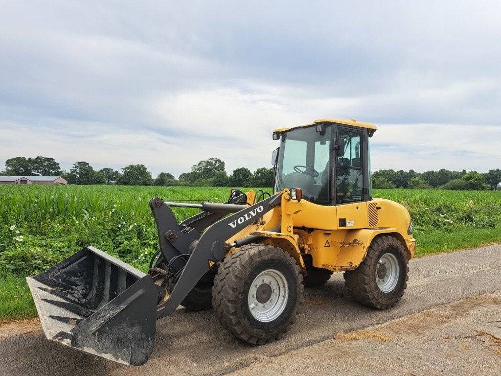 Volvo L32B-Z - Mini shovel (Nieuwe bak), Ophalen, Graafmachine