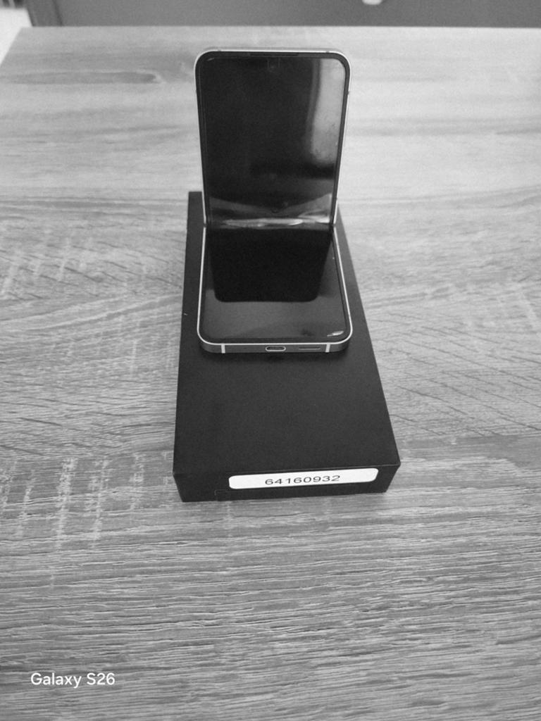 Samsung Galaxy Z Flip6, Télécoms, Téléphonie mobile | Samsung, Autres modèles, 10 mégapixels ou plus, Enlèvement, Android OS