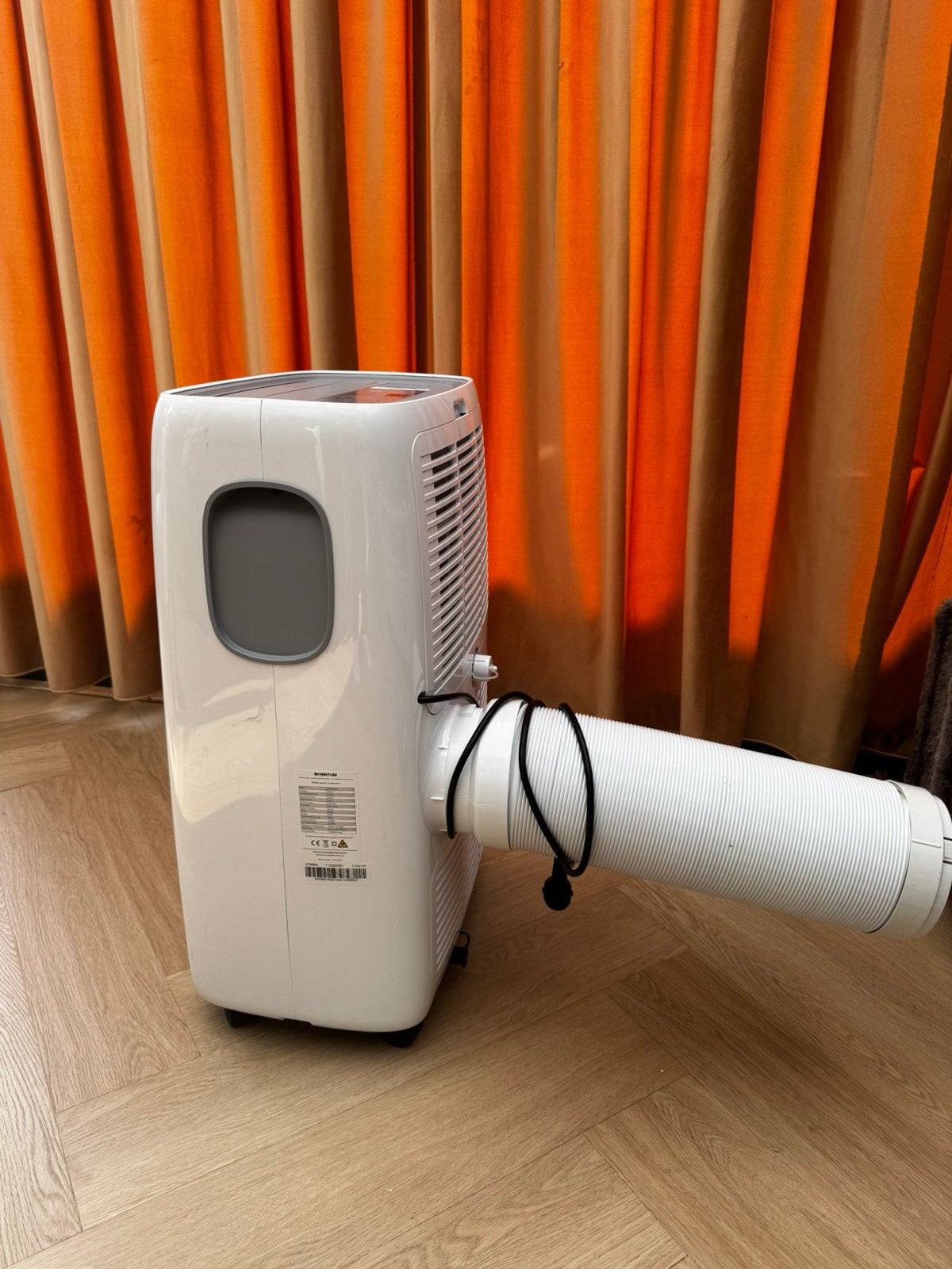️ Climatiseur mobile Inventum AC905W/01 — 9 000 BTU —, Electroménager, Climatiseurs, Moins de 60 m³, Comme neuf, Classe énergétique A ou plus économe