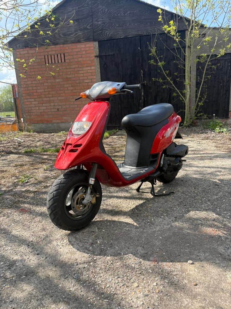 Piaggio typhoon 125 cc op België papieren, Motoren, Occasion, Particulier, 125 cc, Overig