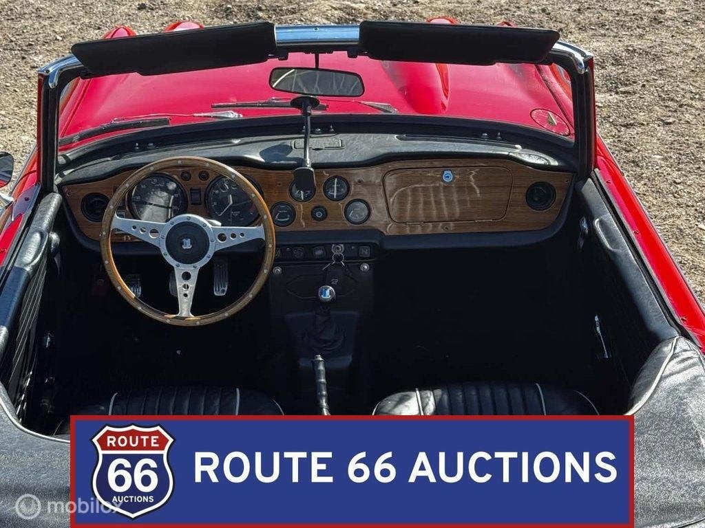 Triumph TR250 | 1968 | Route 66 Auctions, Autos, Achat, Entreprise, Boîte manuelle, Triumph
