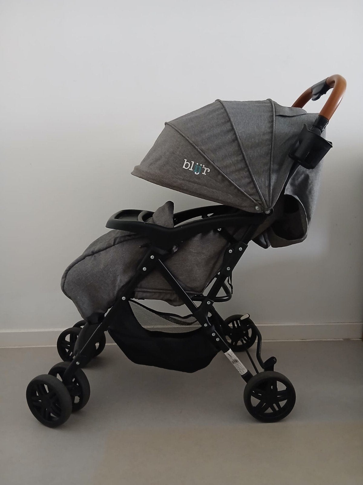 Blij'r Mimi kinderwagen, Ophalen, Verstelbare rugleuning