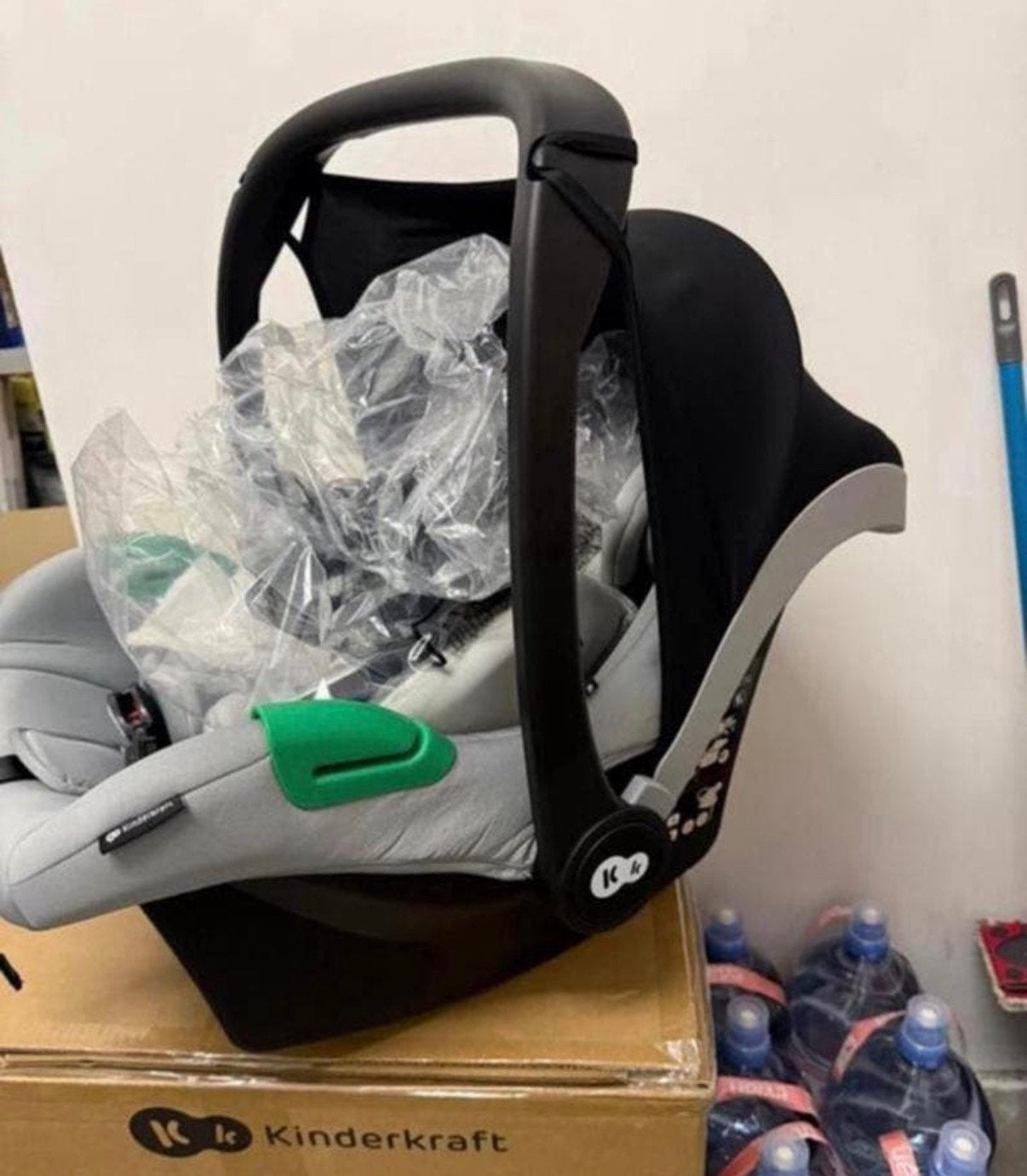 Autostoel - Nieuw!, Kinderen en Baby's, Ophalen, Zo goed als nieuw, Zijbescherming