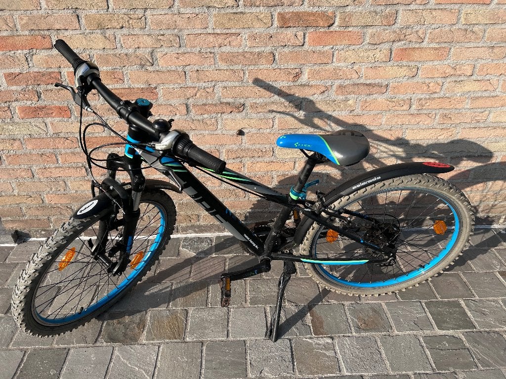 Jongens fiets 24 inch Cube, Fietsen en Brommers, Ophalen, Versnellingen, Cube, Gebruikt