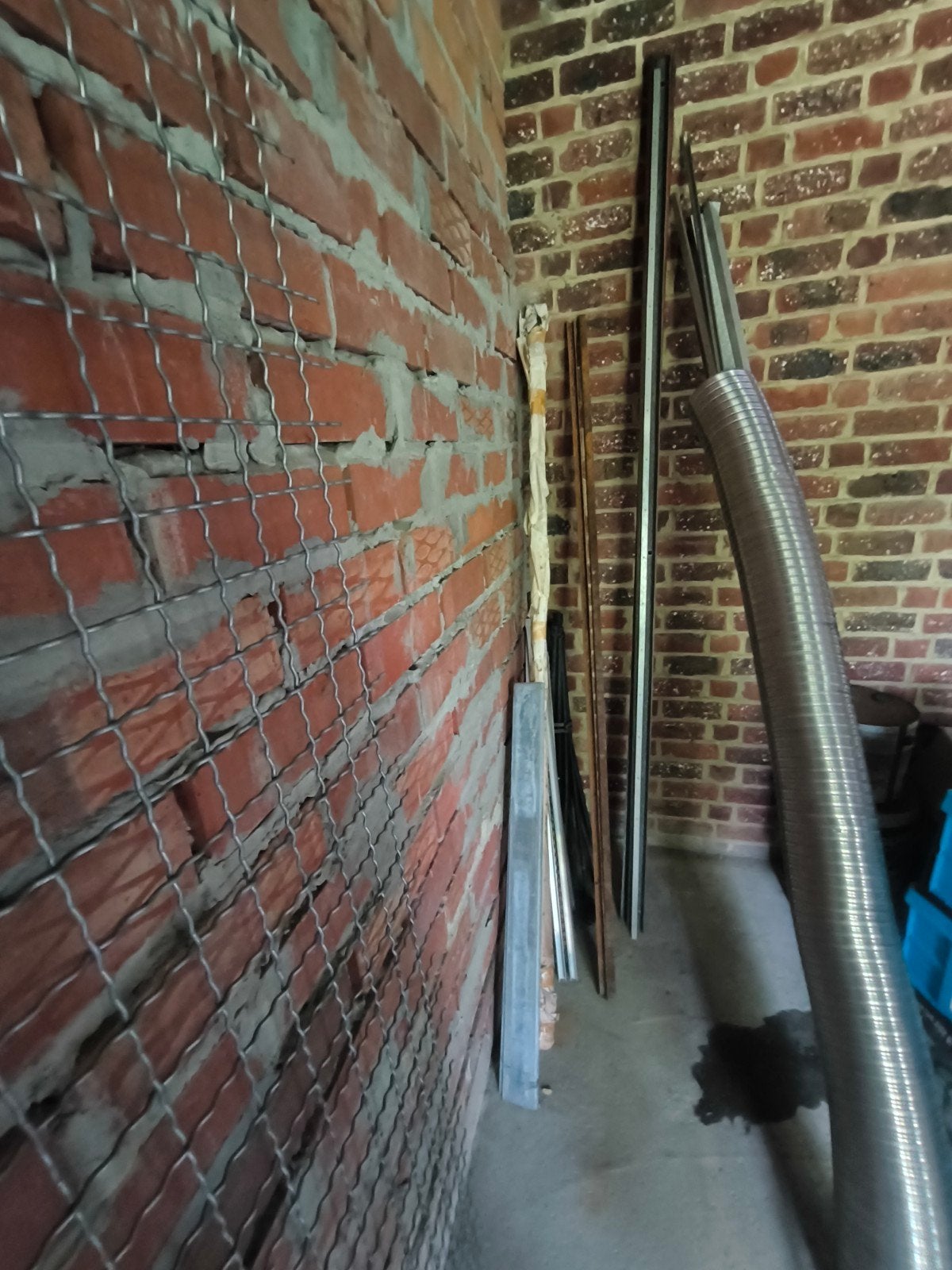GRATIS - metalen profielen en flexibele buizen, Enlèvement